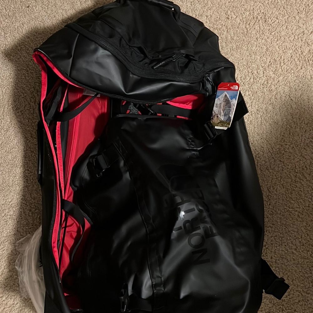 The North Face Rolling Thunder—30''